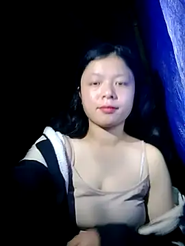 lisa-bae00 online show from November 4, 2025, 10:42 pm