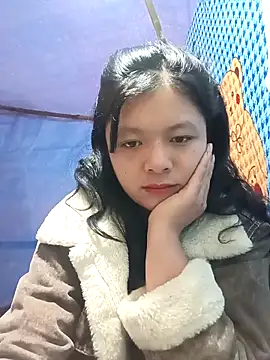 lisa-bae00 online show from November 21, 2025, 11:58 pm