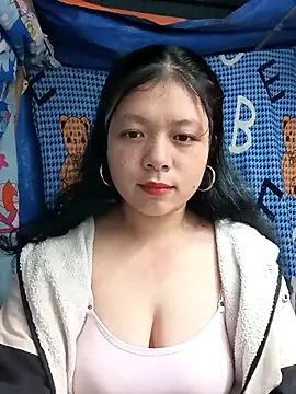 lisa-bae00 online show from January 7, 2026, 12:07 pm