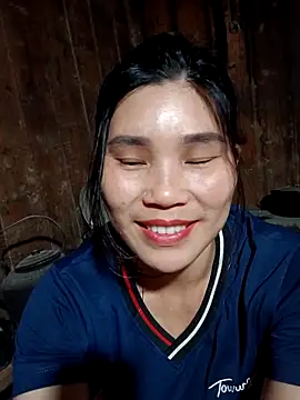 Snapshot of Bear_bear0 chatting on May 2, 2026, 12:54 pm Bear bear0 online show from May 2, 2026, 12:54 pm