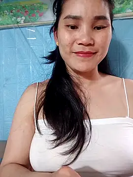 Snapshot of Bear_bear0 chatting on May 6, 2026, 5:03 am Bear bear0 online show from May 6, 2026, 5:03 am