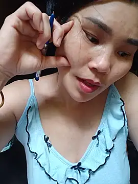 Snapshot of Bear_bear0 chatting on May 15, 2026, 1:45 am Bear bear0 online show from May 15, 2026, 1:45 am