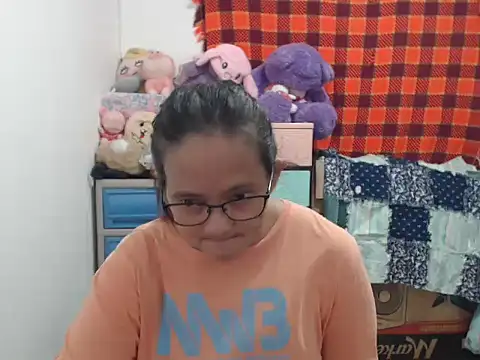 Kinkybela2025 online show from November 2, 2025, 10:06 am