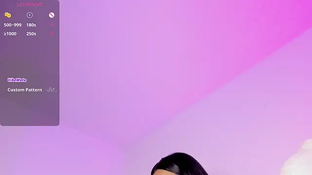 Snapshot of summersunset chatting on November 4, 2025, 2:21 am summersunset online show from November 4, 2025, 2:21 am