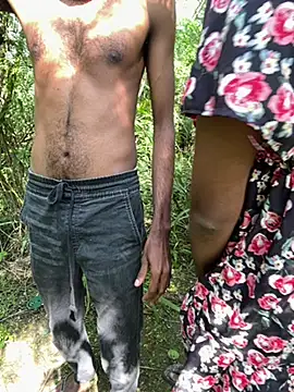 couplesexroom online show from November 30, 2025, 4:27 am