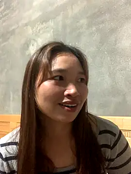 sowbibi online show from October 28, 2025, 1:20 am