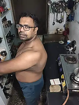 Siranjeevishiva online show from December 4, 2025, 6:05 pm