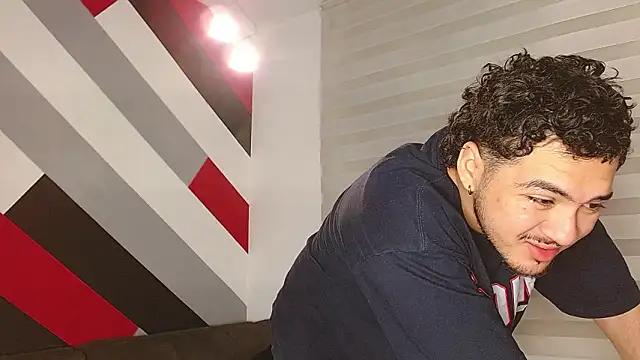 Zac Golden online show from March 6, 2026, 11:50 am