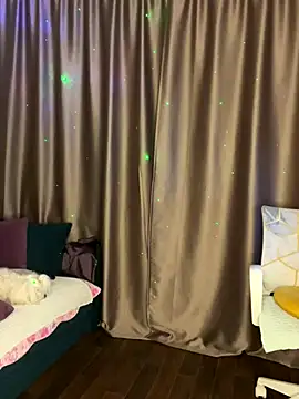 Drink me all up online show from November 25, 2025, 9:48 pm