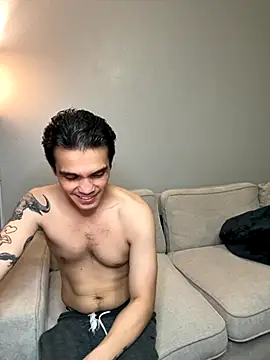 Snapshot of Orlando702@xh chatting on November 3, 2025, 5:42 am Orlando702xh online show from November 3, 2025, 5:42 am