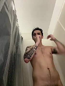 Snapshot of Orlando702@xh chatting on November 11, 2025, 8:03 am Orlando702xh online show from November 11, 2025, 8:03 am