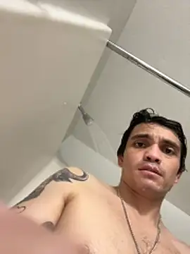 Orlando702xh online show from March 5, 2026, 8:43 am