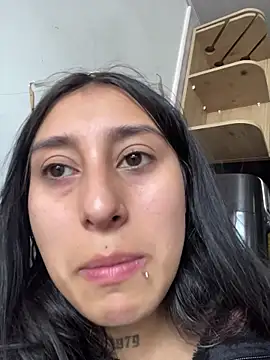 Violeet-Smith online show from December 16, 2025, 5:29 pm