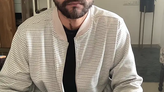 MakeMeAwareAah online show from December 2, 2025, 4:18 am