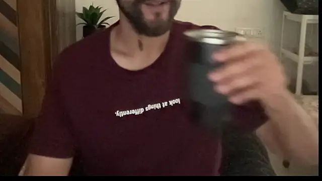 Snapshot of MakeMeAwareAah chatting on December 19, 2025, 6:09 am MakeMeAwareAah online show from December 19, 2025, 6:09 am