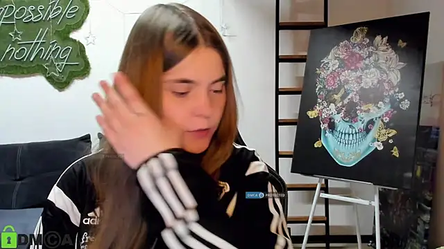 MiraaBloom online show from April 1, 2026, 1:52 pm