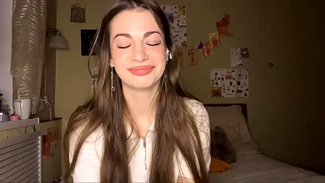 TheRealAnna online show from December 2, 2025, 3:29 pm