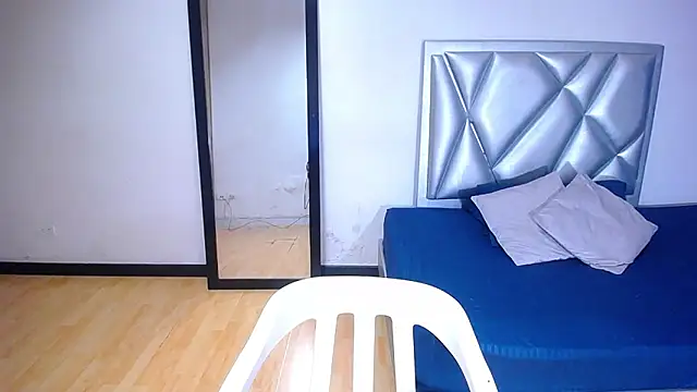 sexycum dumpster online show from November 21, 2025, 1:43 pm