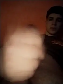 Snapshot of Danii2005 chatting on December 1, 2025, 1:43 am Danii2005 online show from December 1, 2025, 1:43 am