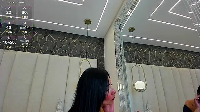 AnnieLove  online show from March 30, 2026, 12:17 pm