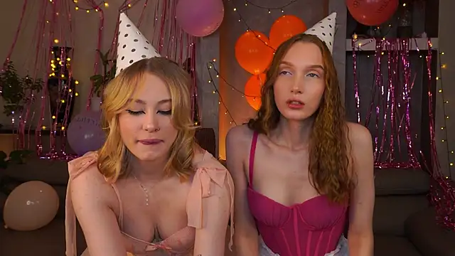 MarisLopaz online show from November 11, 2025, 2:44 am