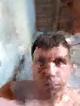 Snapshot of Leon202543 chatting on October 20, 2025, 8:53 pm Leon202543 online show from October 20, 2025, 8:53 pm