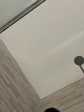 gatitalocahot online show from March 4, 2026, 8:37 pm