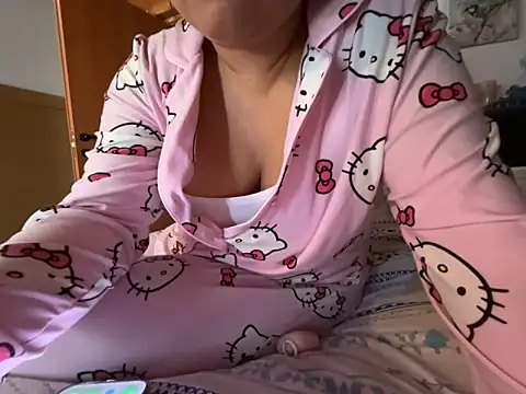 gatitalocahot online show from March 22, 2026, 1:36 pm