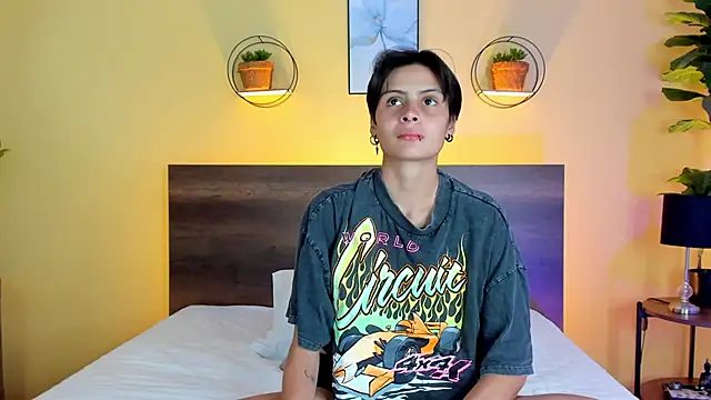 Snapshot of MartinnaGrecco chatting on November 13, 2025, 8:41 pm MartinnaGrecco online show from November 13, 2025, 8:41 pm