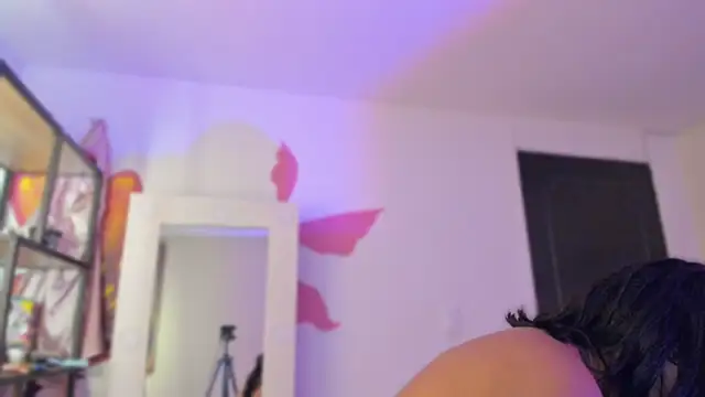 YariRose online show from March 20, 2026, 2:44 pm