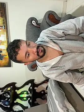 fyodr sai online show from October 28, 2025, 3:32 am