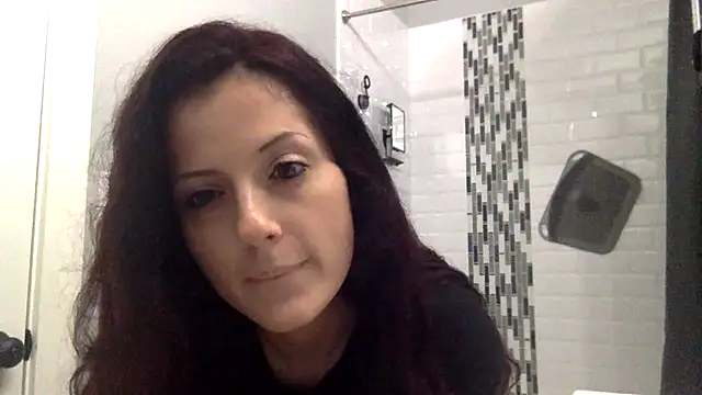 Snapshot of Niccollenic chatting on May 31, 2026, 9:27 am Niccollenic online show from May 31, 2026, 9:27 am
