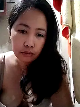 Creamy Pussycat28 online show from November 13, 2025, 8:30 pm