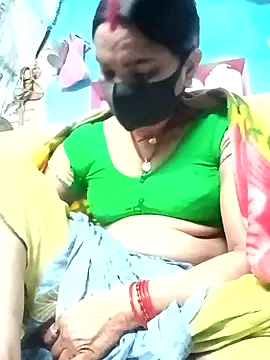 Snapshot of Cuty_sapna chatting on November 12, 2025, 2:17 pm Cuty sapna online show from November 12, 2025, 2:17 pm