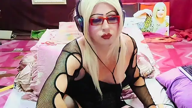 Snapshot of horni4luv chatting on April 21, 2026, 1:42 am horni4luv online show from April 21, 2026, 1:42 am