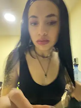 Chuchii05 online show from November 26, 2025, 5:30 am