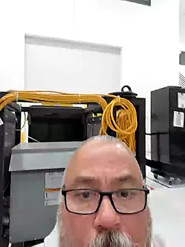 Snapshot of tsmack1972 chatting on December 5, 2025, 6:55 am tsmack1972 online show from December 5, 2025, 6:55 am