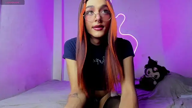 Snapshot of Mika__velvet chatting on October 29, 2025, 7:59 pm Mika velvet online show from October 29, 2025, 7:59 pm