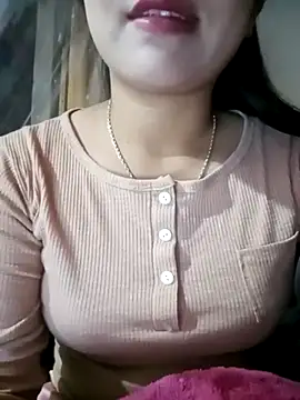 Snapshot of -Lanaa- chatting on November 3, 2025, 1:29 am -Lanaa- online show from November 3, 2025, 1:29 am