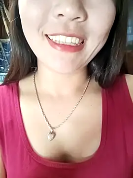 Snapshot of -Lanaa- chatting on November 28, 2025, 6:16 am -Lanaa- online show from November 28, 2025, 6:16 am