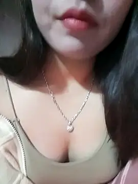 Snapshot of -Lanaa- chatting on December 1, 2025, 7:52 pm -Lanaa- online show from December 1, 2025, 7:52 pm