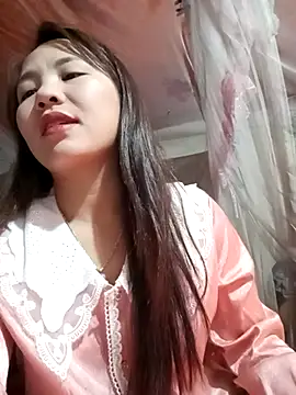 -Lanaa- online show from January 5, 2026, 5:27 pm