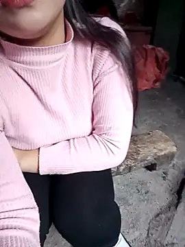 -Lanaa- online show from February 9, 2026, 9:24 am