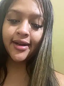 GreyPocotonaMariana123 online show from October 21, 2025, 1:23 pm
