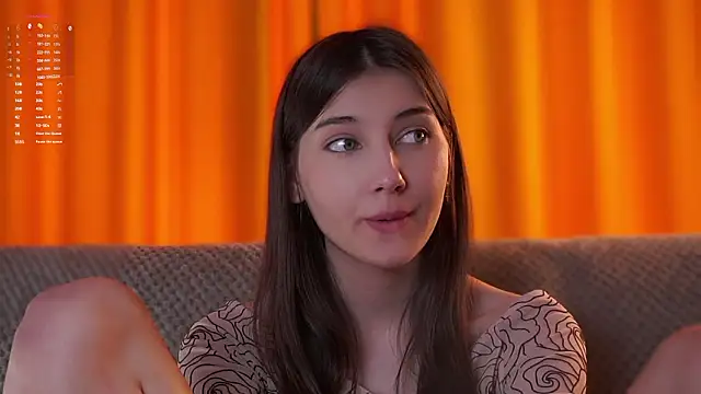 KateCahee online show from March 16, 2026, 5:44 am