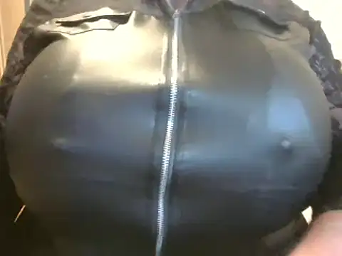 guywithboobs online show from March 17, 2026, 5:44 am