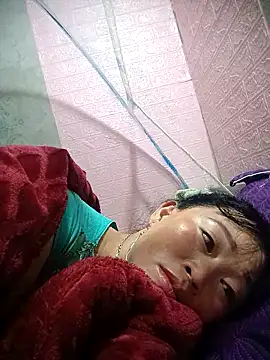 my-my2x online show from November 17, 2025, 1:50 pm