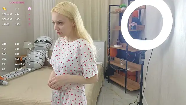 IraYounce online show from November 7, 2025, 1:05 am