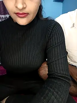 CoupleShow 432 online show from December 18, 2025, 4:35 pm