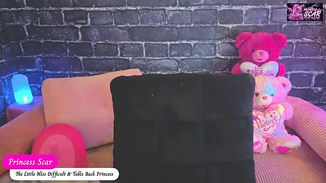 daddysprincess731 online show from July 6, 2026, 12:29 am